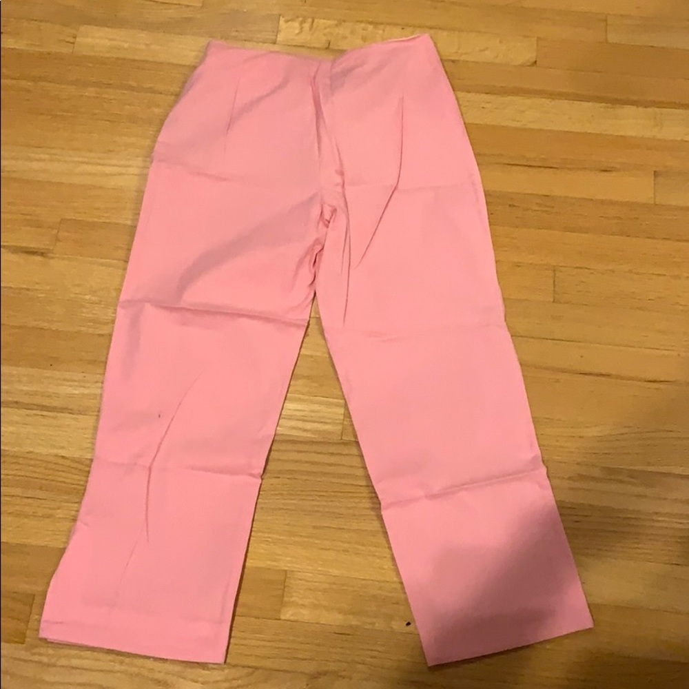 Pink capris - Picture 4 of 4
